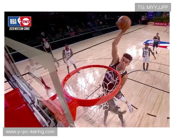 丹佛掘金与对手激烈角逐，引发球迷热议